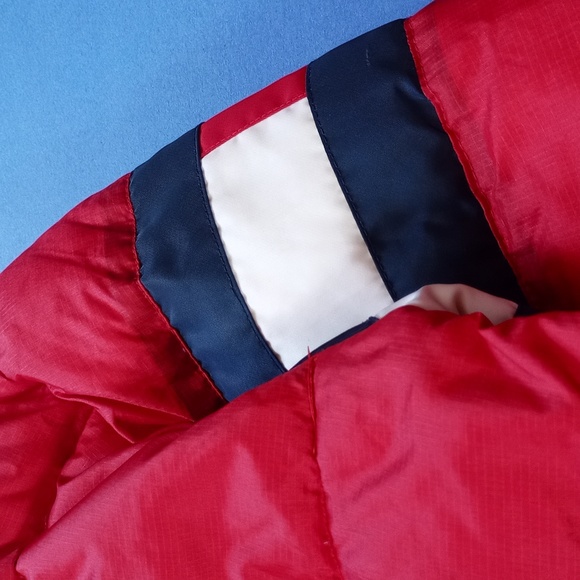 Vintage 90s Tommy Hilfiger Goose Down Puffer Jacket RED - Picture 5 of 14